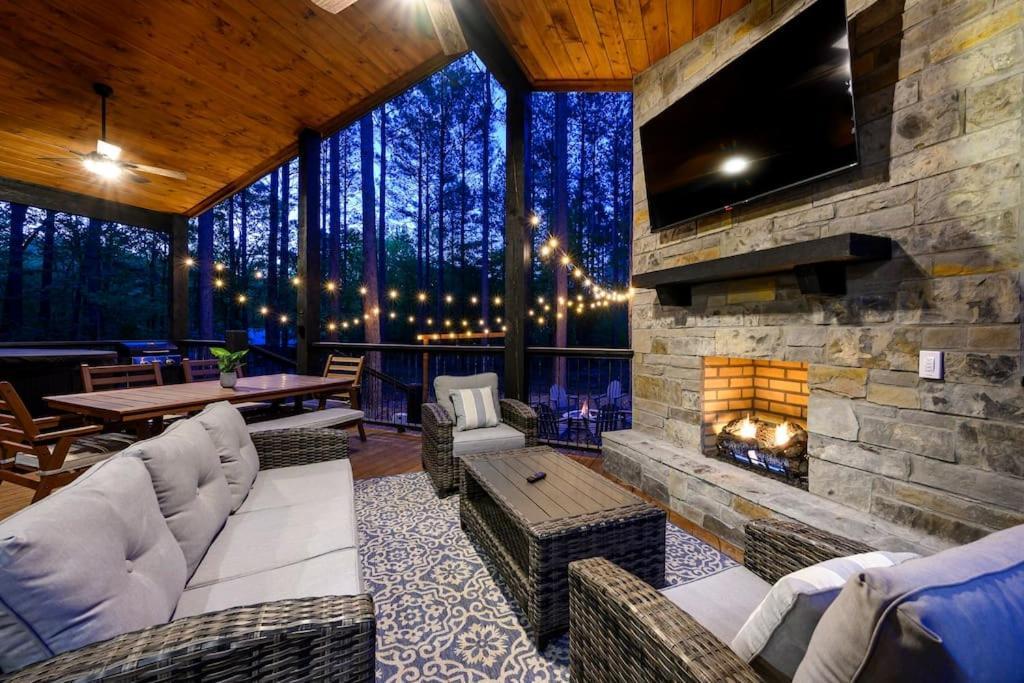 Brand New Luxury 2 Bedroom With Loft And Spa Sleeps 10 Broken Bow Zewnętrze zdjęcie