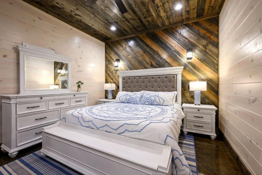 Brand New Luxury 2 Bedroom With Loft And Spa Sleeps 10 Broken Bow Zewnętrze zdjęcie